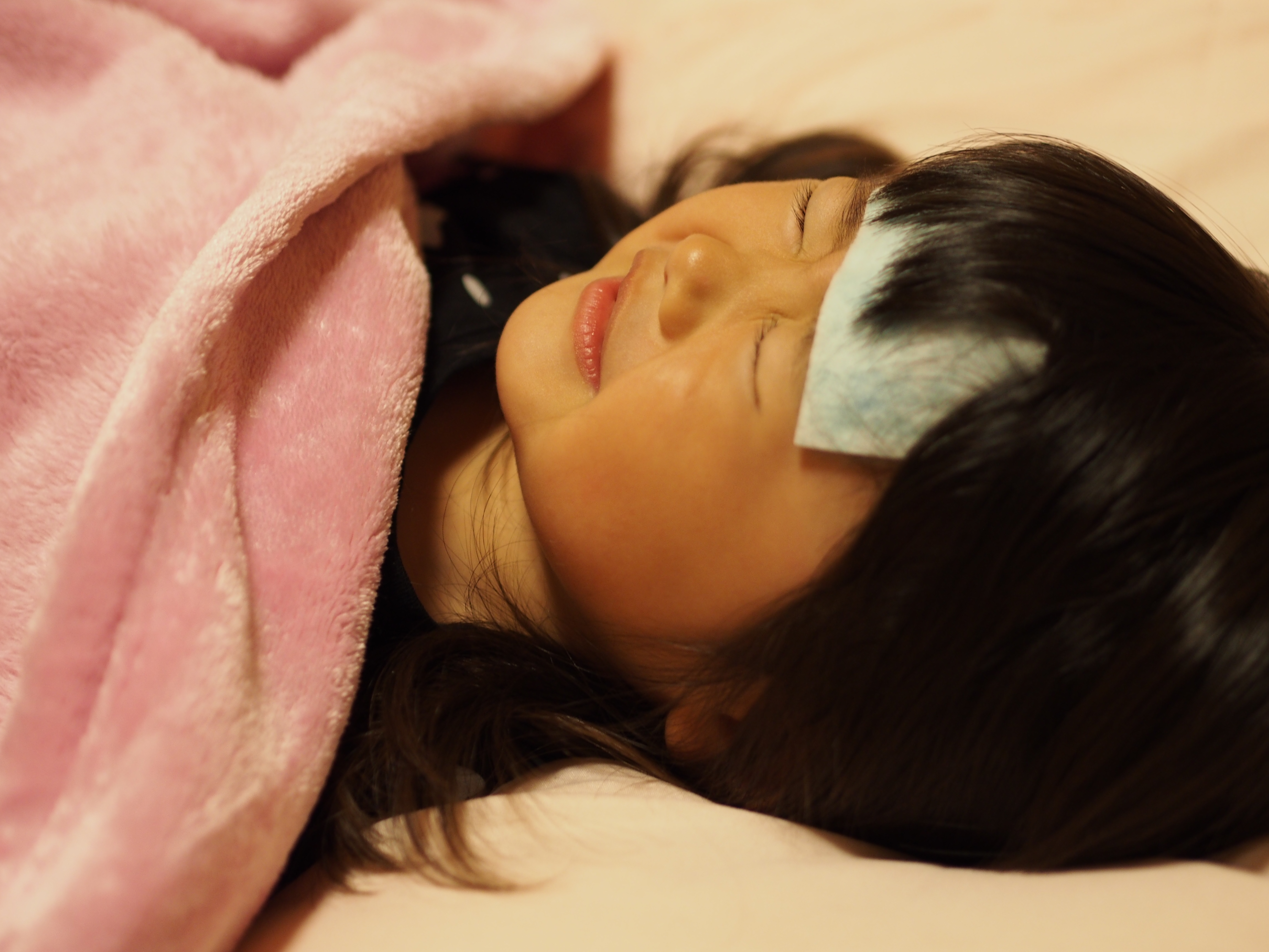 蕁 麻疹 冷やす 冷え ピタ