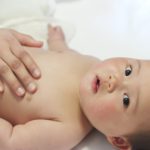 産後早期の保湿がアトピー性皮膚炎の予防につながる
