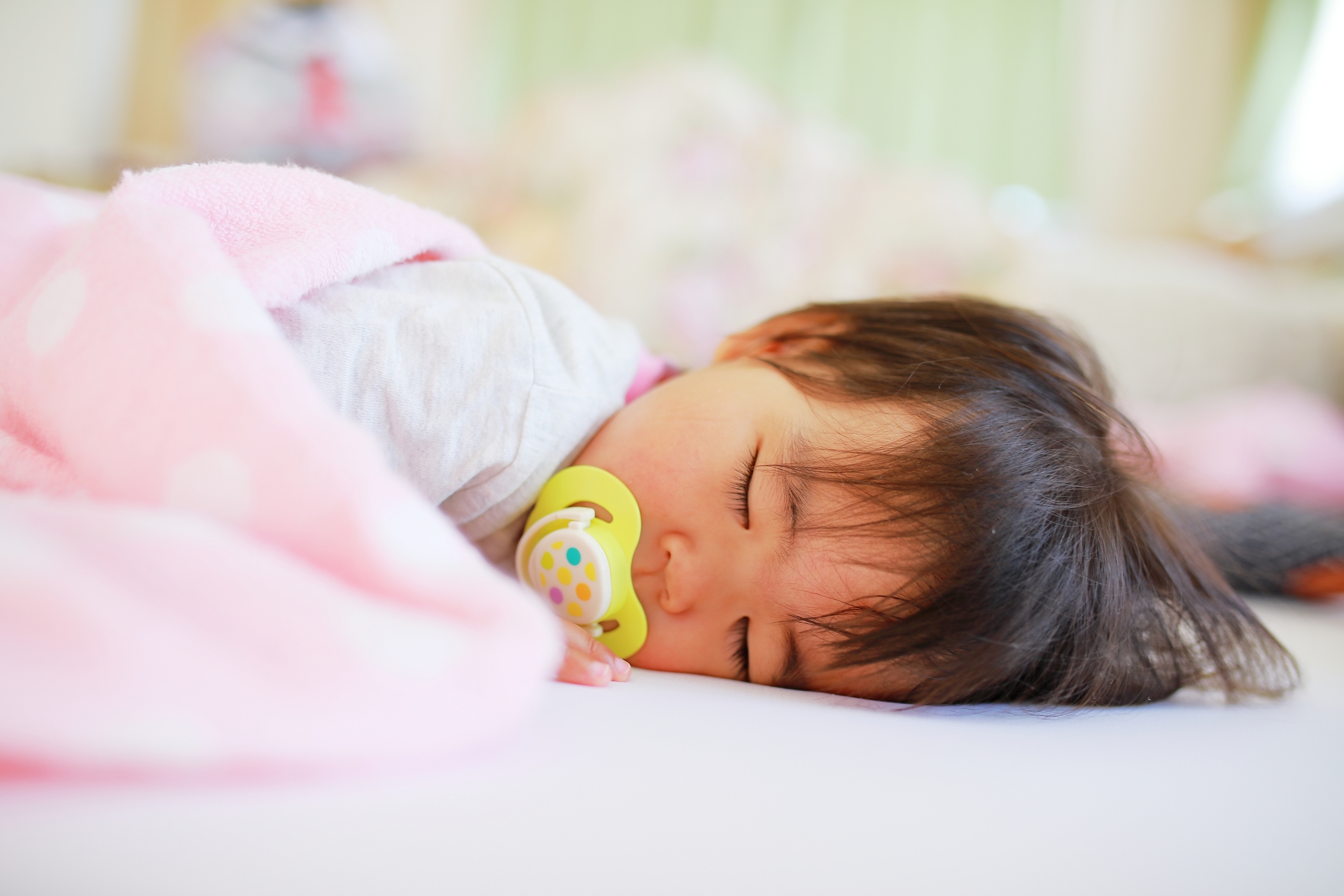 赤ちゃんはどのくらい寝られればいいの 小児科オンラインジャーナル