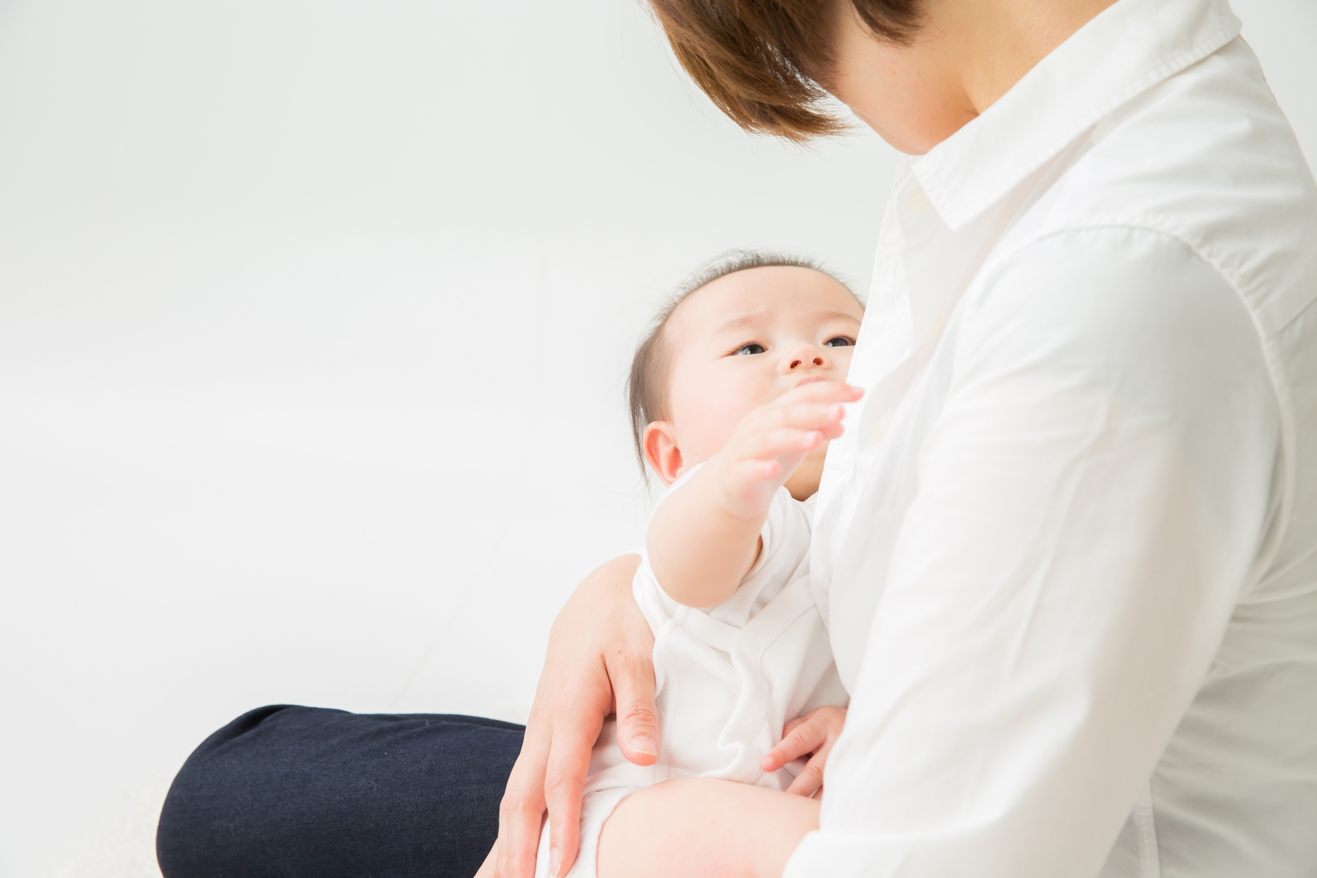 赤ちゃんの目の発達〜おさえておきたい4つのポイント〜 小児科オンラインジャーナル