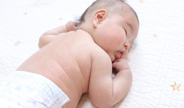 赤ちゃんの体毛が濃いかも…これって大丈夫？